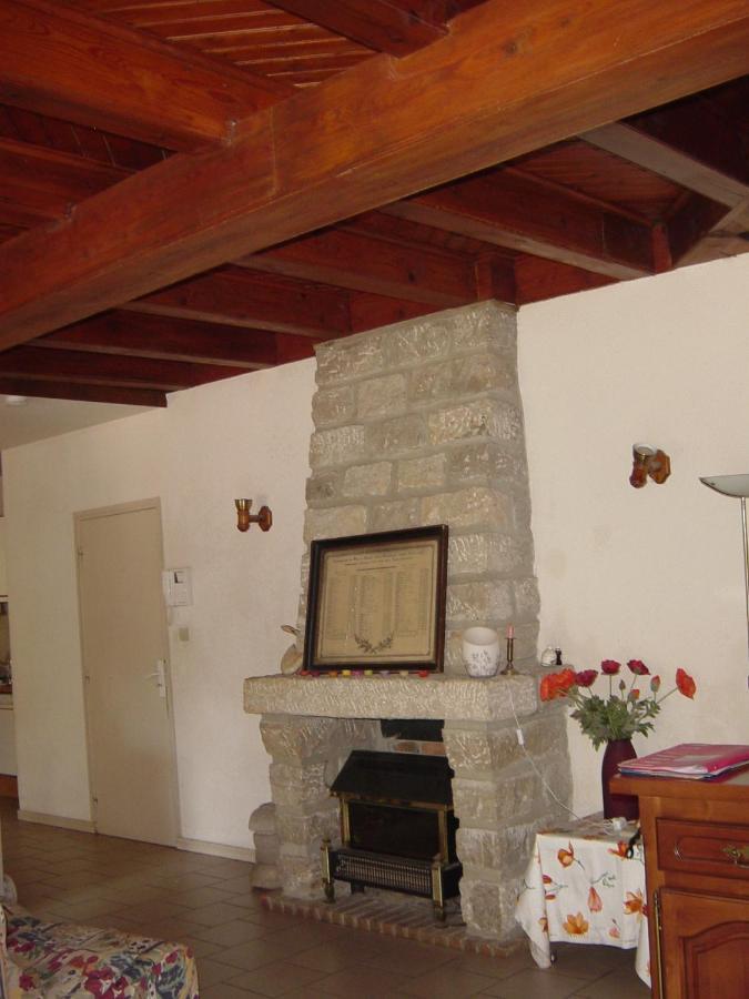 Saint-Germain-Laprade Adonis Chambres D'Hotes المظهر الخارجي الصورة