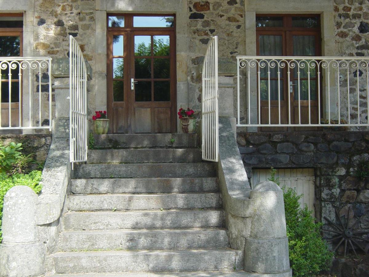 Saint-Germain-Laprade Adonis Chambres D'Hotes المظهر الخارجي الصورة